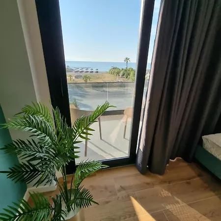 Remar Apartament Wlora